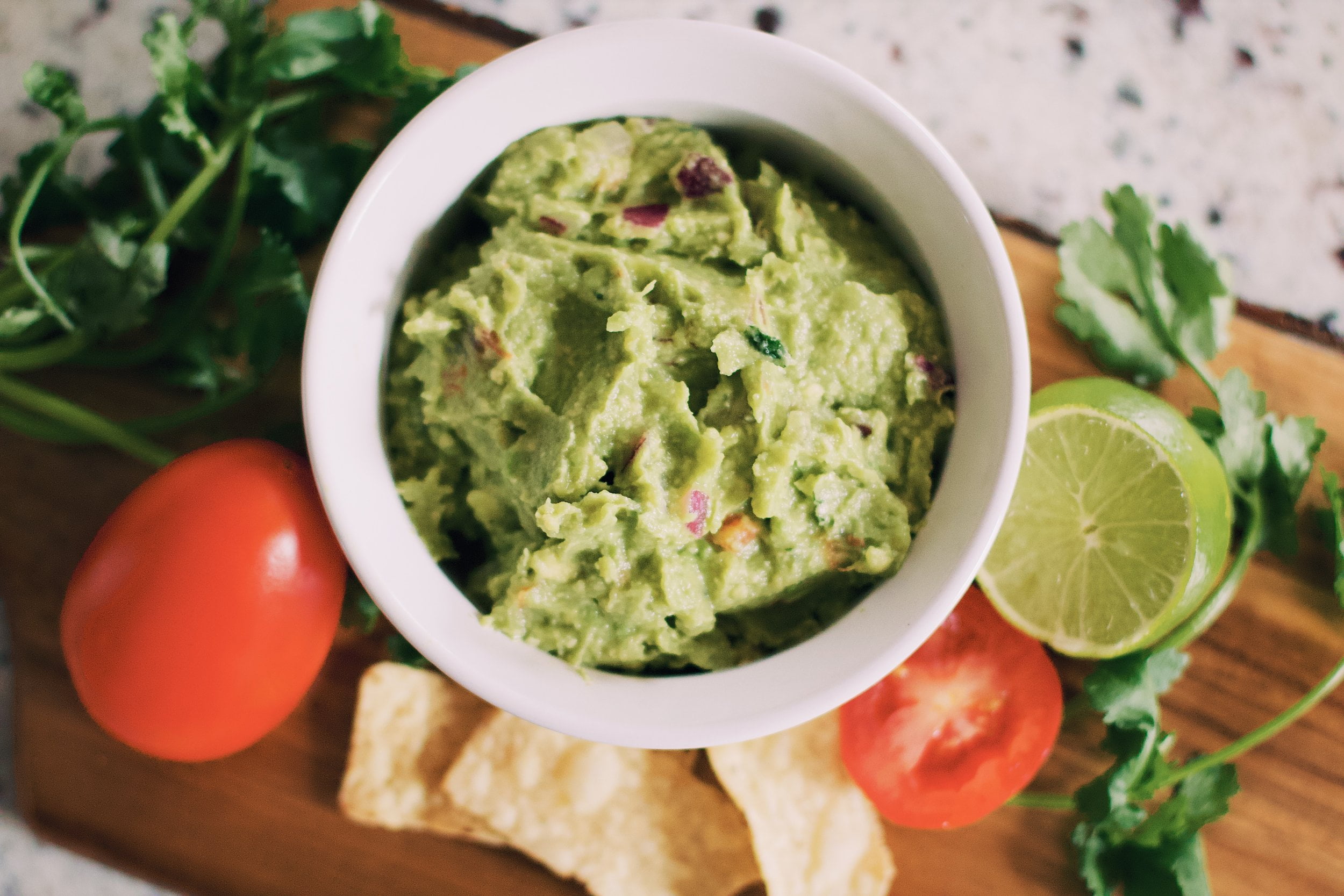 How to Make Authentic Mexican Guacamole in 5 Minutes! - Built By Plants